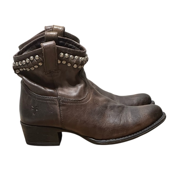 Frye Boots Diana Brown Leather Studded Western Almond Toe Heeled Short Boots - Picture 8 of 15